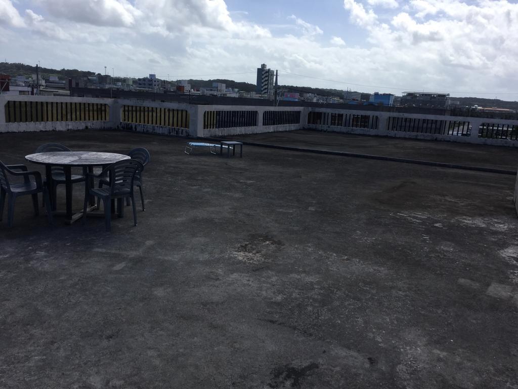 Hostel Yado Ari Itoman Bagian luar foto