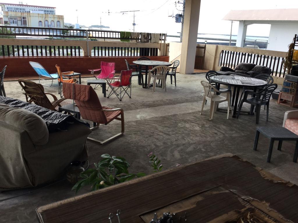 Hostel Yado Ari Itoman Bagian luar foto