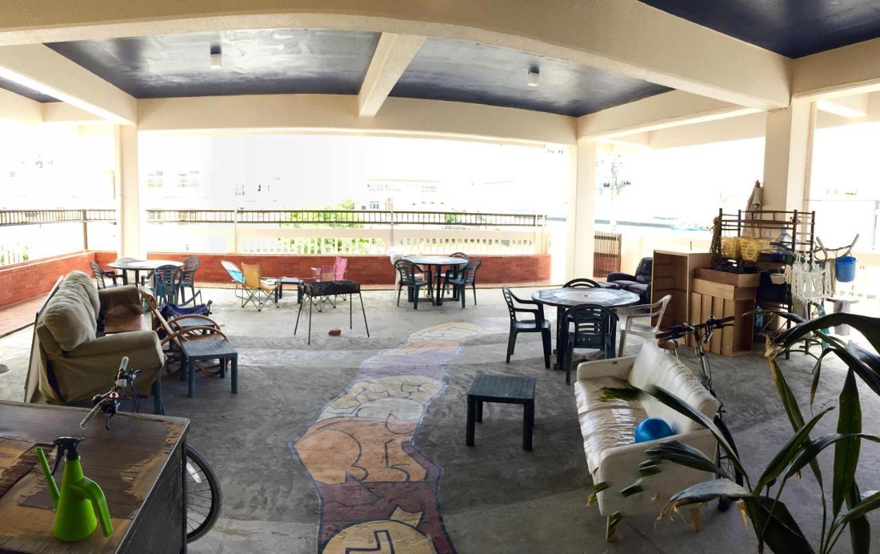 Hostel Yado Ari Itoman Bagian luar foto