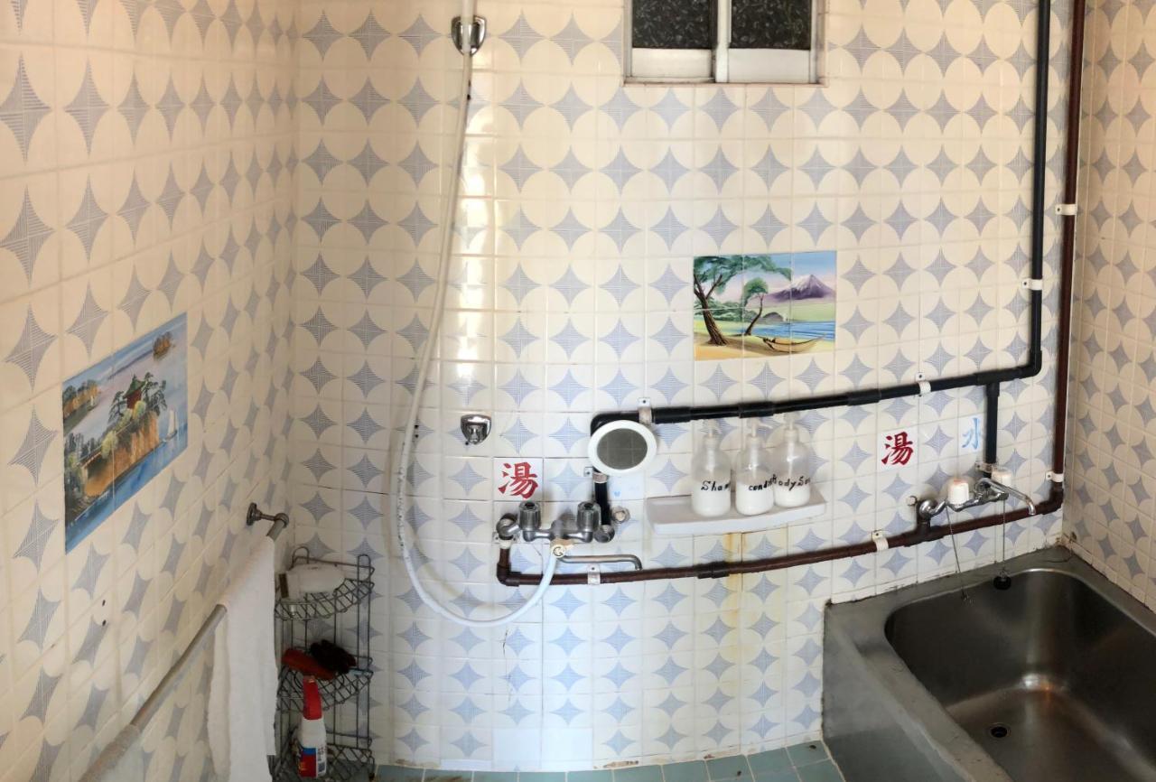 Hostel Yado Ari Itoman Bagian luar foto